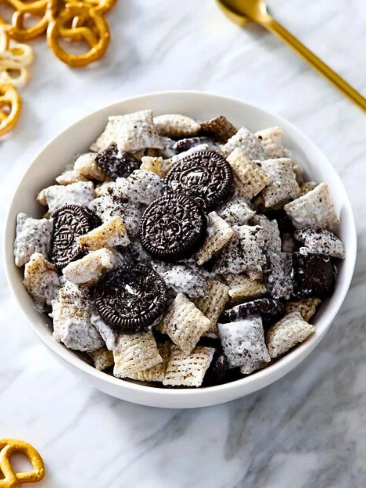 Meilleur Puppy Chow Aux Cookies Et Crème (1)