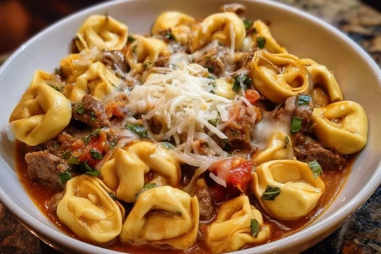 Tortellinis Au Fromage Avec Sauce Provolone Riche