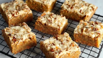 Blondies Aux Carottes Humides