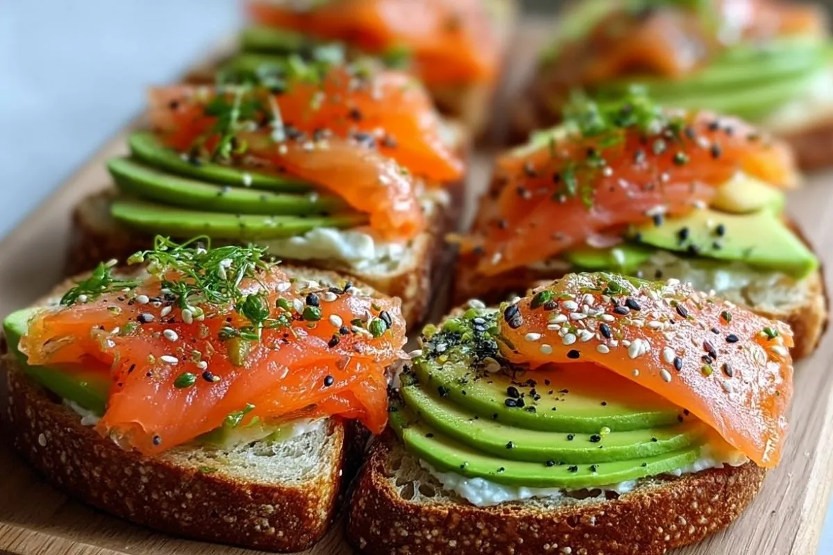 Toast Au Saumon Fumé Et Avocat